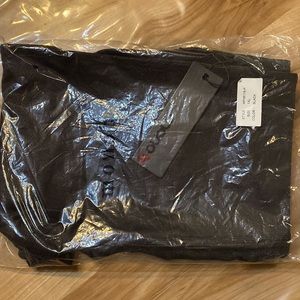 Size 1xl black leggings. New with tags